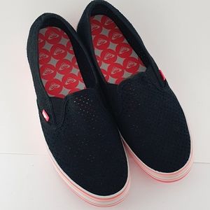 Roxy Redondo Womens sz 9 Black/Pink slip-ons